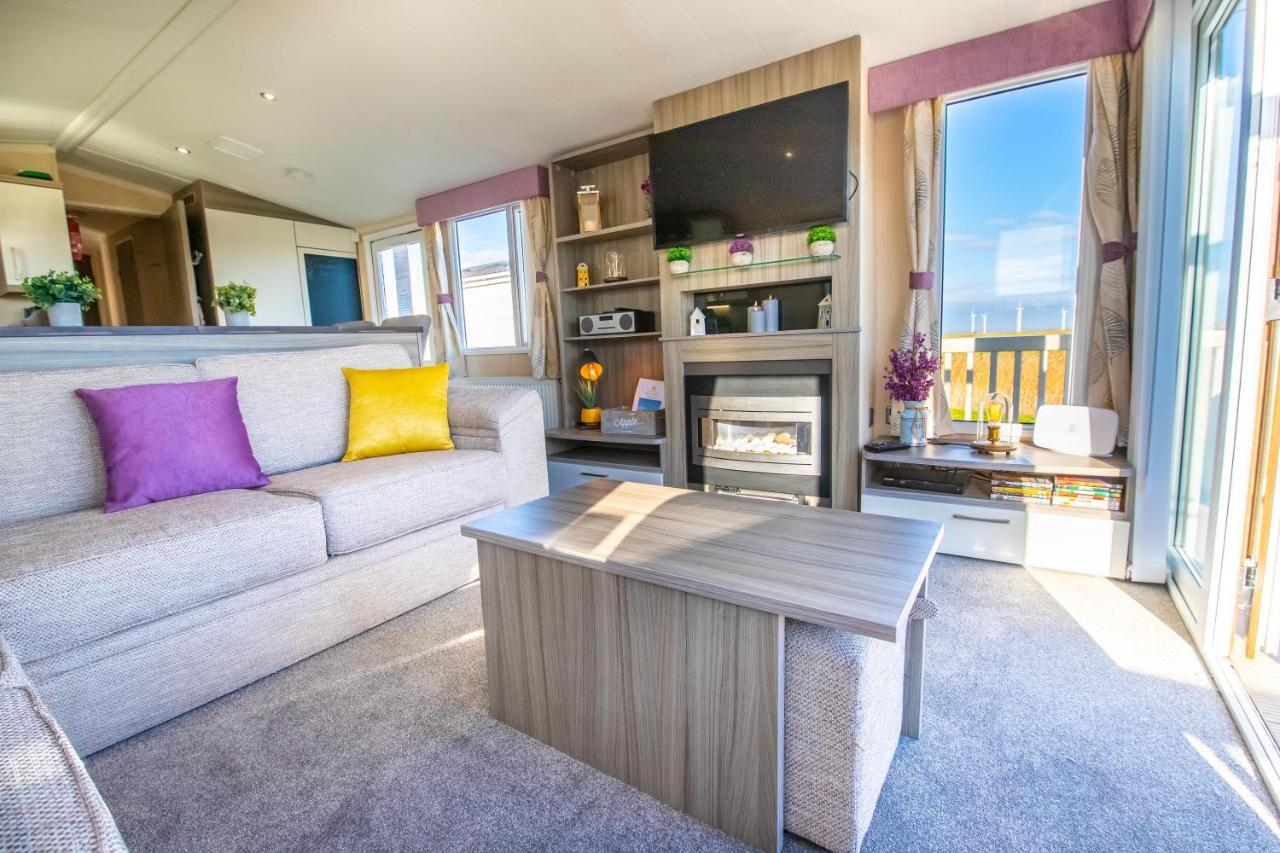 Sea 'N' Stars Platinum Plus Holiday Home With Views, Free Wifi And Netflix Camber Dış mekan fotoğraf