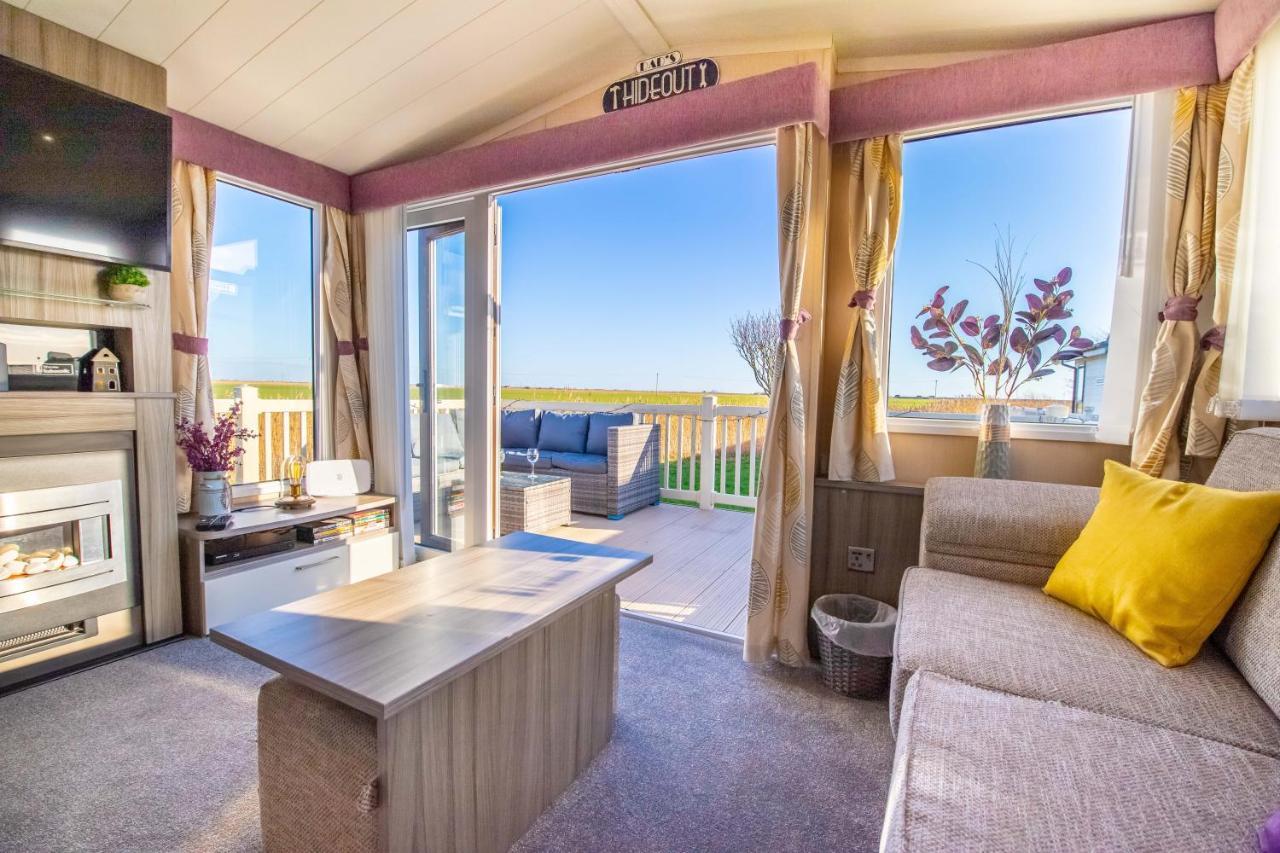 Sea 'N' Stars Platinum Plus Holiday Home With Views, Free Wifi And Netflix Camber Dış mekan fotoğraf