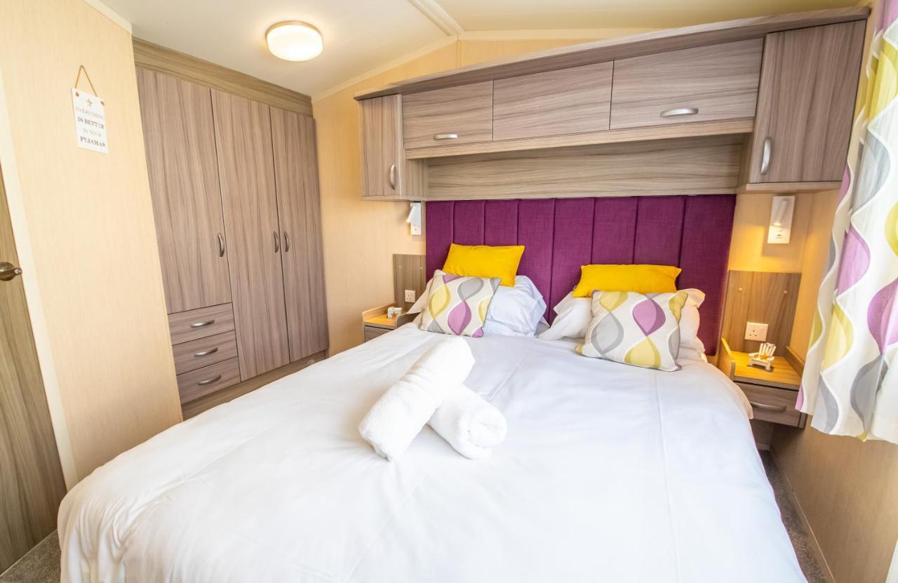 Sea 'N' Stars Platinum Plus Holiday Home With Views, Free Wifi And Netflix Camber Dış mekan fotoğraf